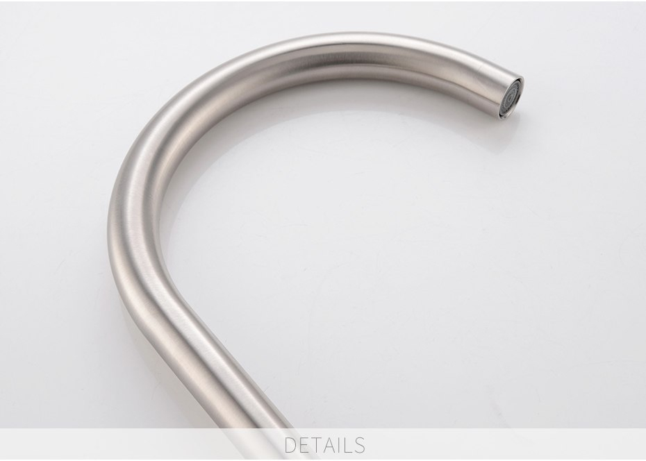 Vòi rửa Roslerer RL-802 - Thân vòi cong mềm mại ưa nhìn