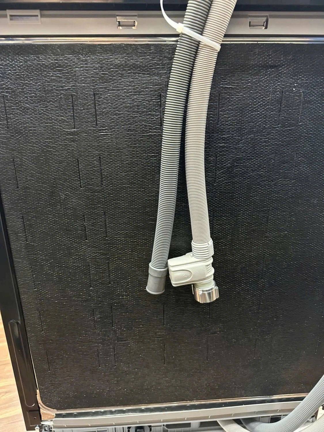 Máy rửa bát Eurosun SMS82EU88B | Serial 8+ | New 2024 Máy rửa bát Eurosun SMS82EU88B | Serial 8+ | New 2024