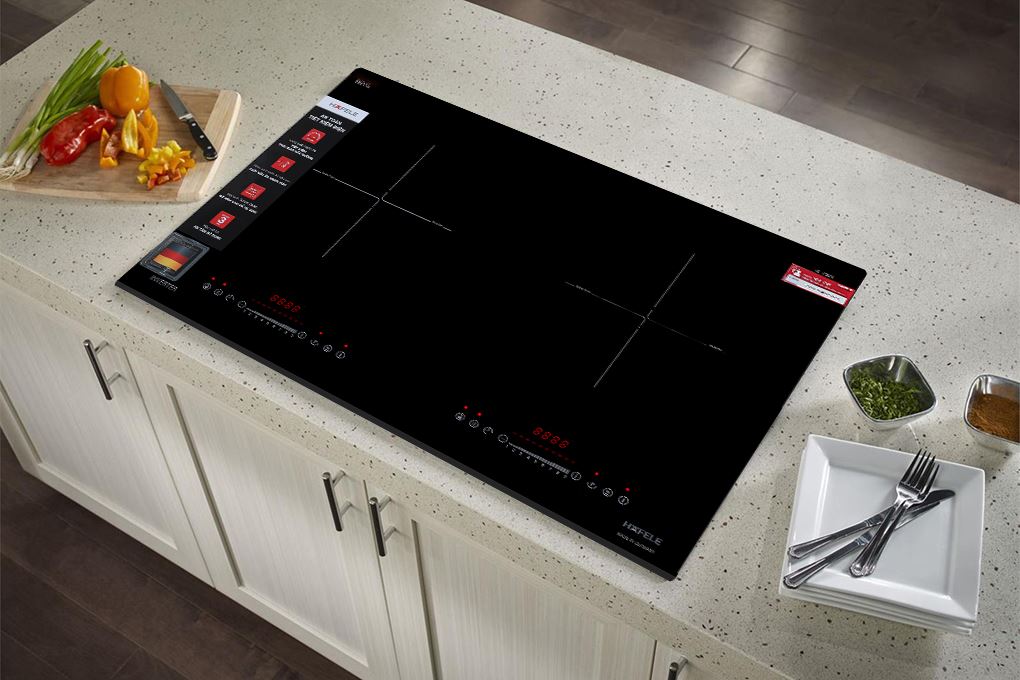 HC-I7325B | 533.09.979 là mẫu bếp từ mới nhất của hãng Hafele, đồng thời là một trong những mẫu bếp từ thành công ở phân khúc cao cấp. HC-I7325B | 533.09.979 là mẫu bếp từ mới nhất của hãng Hafele, đồng thời là một trong những mẫu bếp từ thành công ở phân khúc cao cấp.