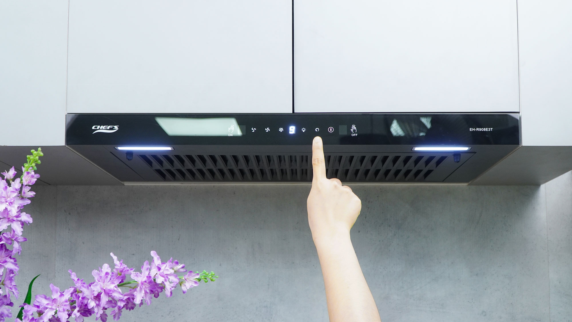 Đặc biệt hơn cả trên dòng sản phẩm EH-R908E3T này được trang bị chức năng tự động làm sạch động cơ tiên tiến trong 9 phút. Đặc biệt hơn cả trên dòng sản phẩm EH-R908E3T này được trang bị chức năng tự động làm sạch động cơ tiên tiến trong 9 phút.