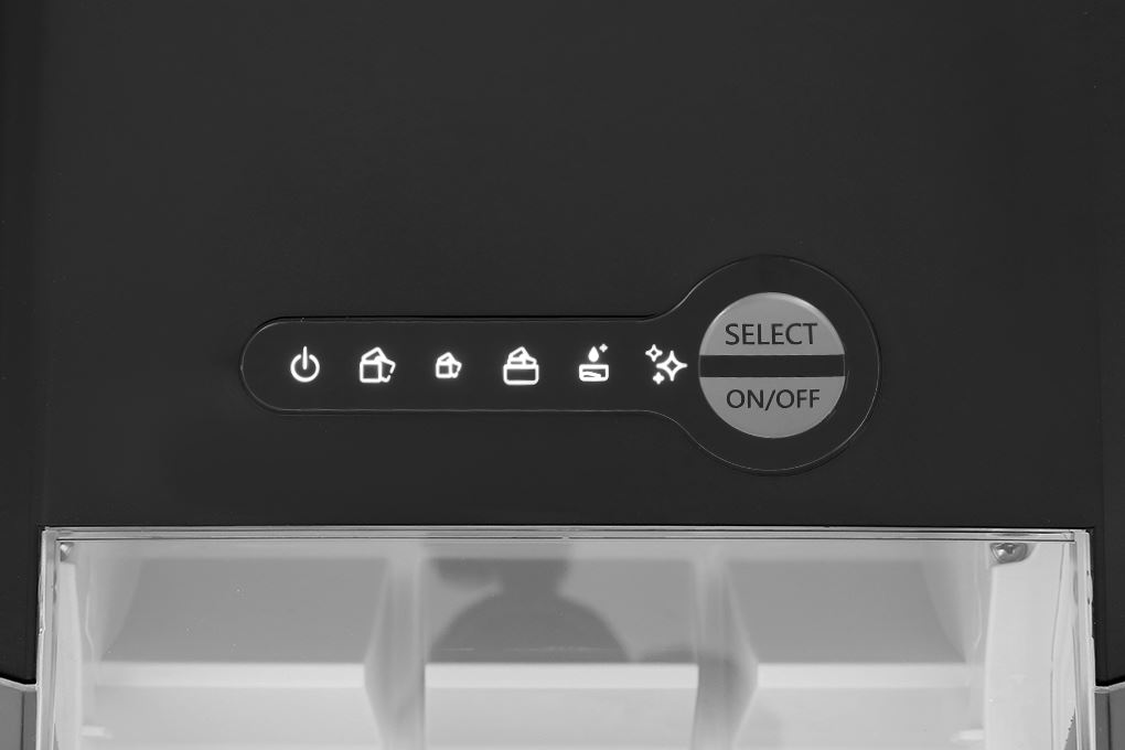 Bảng điều khiển đơn giản, dễ thao tác Bảng điều khiển đơn giản, dễ thao tác