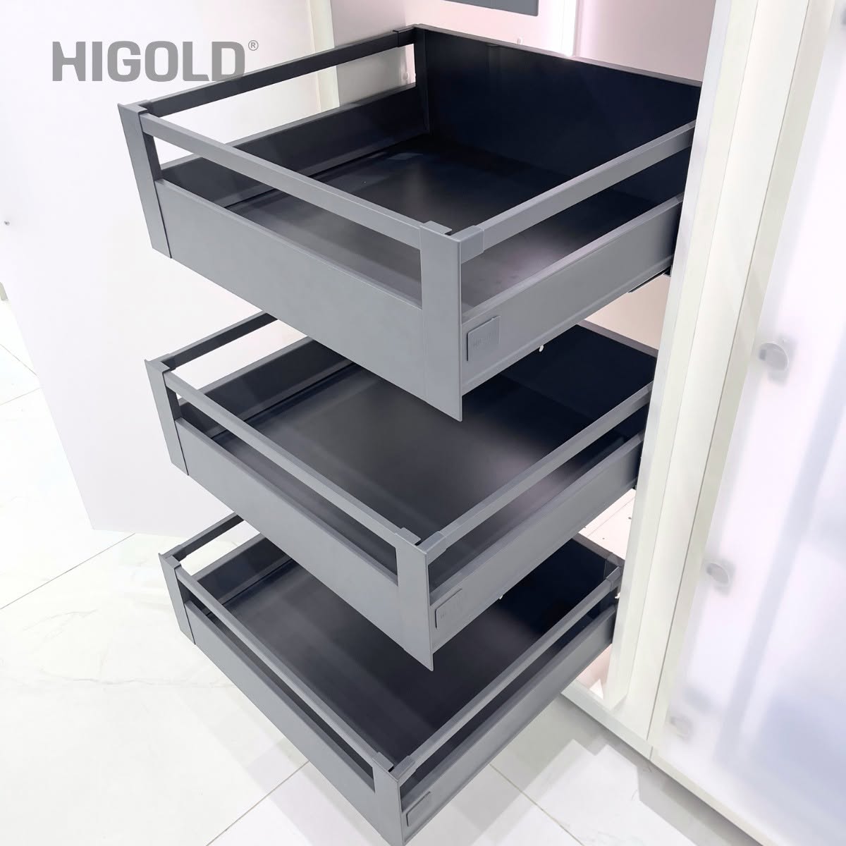 Ray hộp giảm chấn ngăn kéo 3 mặt cao 167mm dài 500mm Higold | Series N | 820020