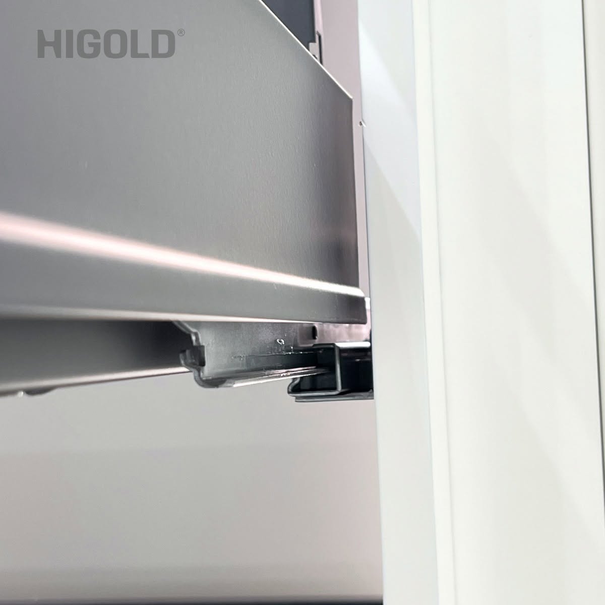 Ray hộp giảm chấn ngăn kéo 3 mặt cao 167mm dài 500mm Higold | Series N | 820020