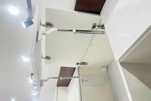 bo-tay-nang-2-canh-giam-chan-cho-khoang-tu-cao-700-1000mm-newera-ne99-f20l