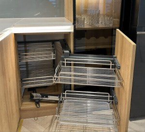 goc-lien-hoan-mo-phai-inox-304-nan-det-newera-ne555-900lr