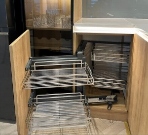 goc-lien-hoan-mo-trai-inox-304-nan-det-newera-ne555-900ll