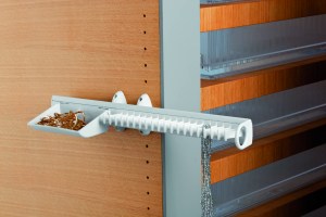 moc-treo-ca-vat-that-lung-servetto-ssnbp164l