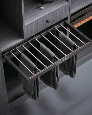 moc-treo-quan-ao-mau-hat-de-hafele