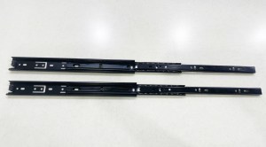 ray-bi-3-tang-khong-giam-chan-thep-ma-mau-den-newera-ne3510