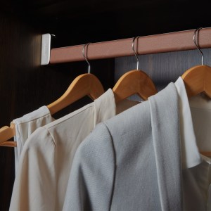 thanh-suot-treo-quan-oval-boc-da-mau-nau-cao-cap-higold-series-bv-706191s-3000mm