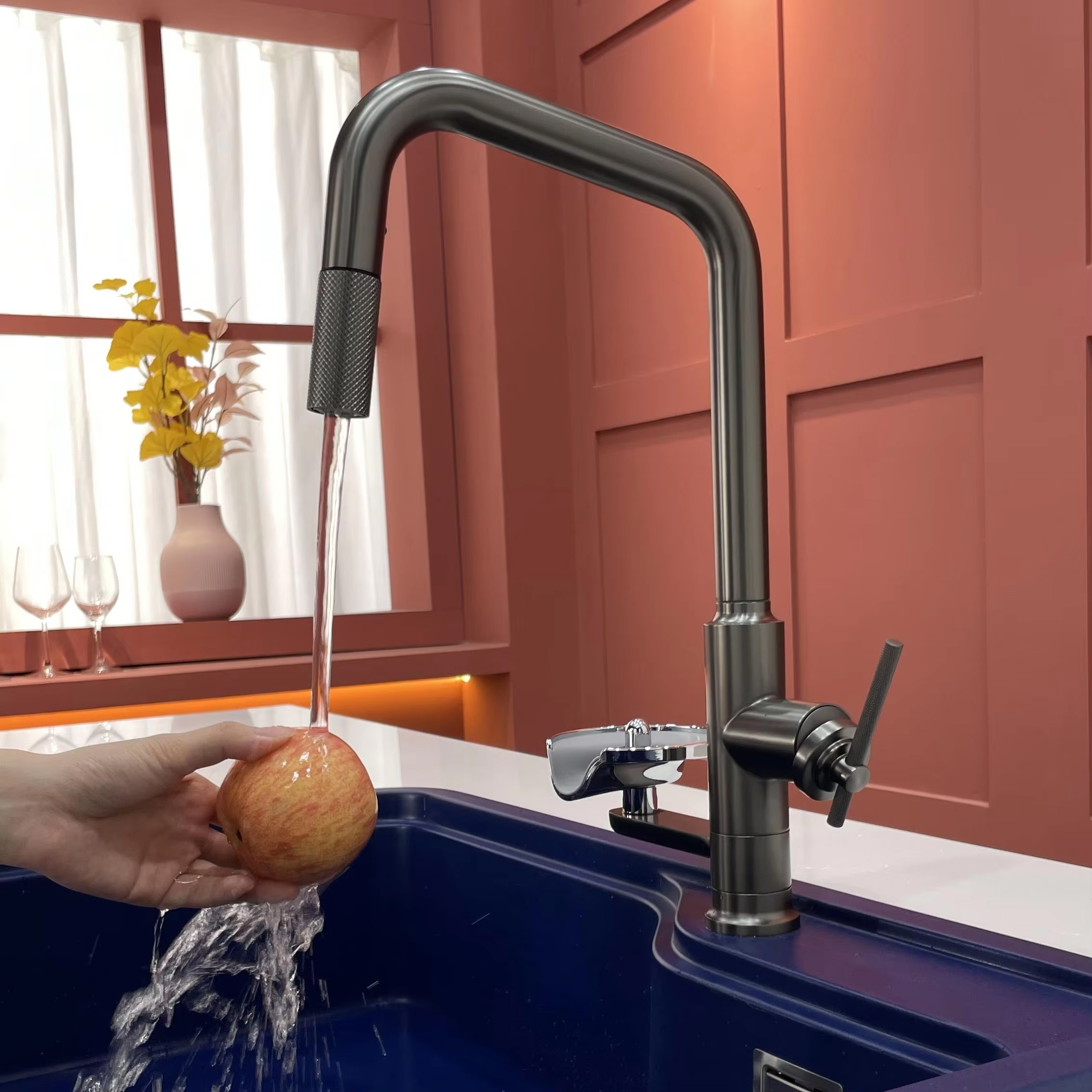 Vòi rửa nóng lạnh dây rút tích hợp rửa ly màu xám đen Faster FS 1109G Vòi rửa nóng lạnh dây rút tích hợp rửa ly màu xám đen Faster FS 1109G